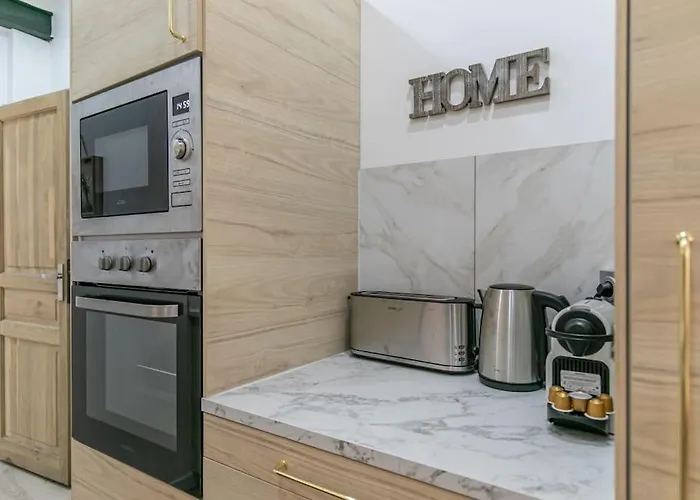 アパート Cosy 20e *