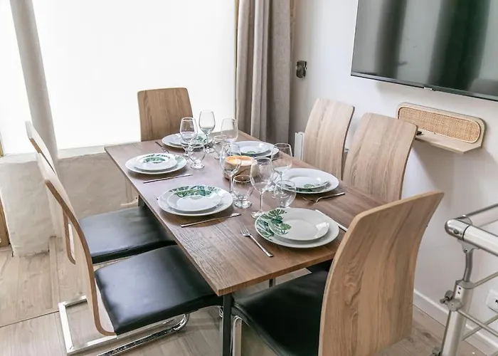 アパート Cosy 20e パリ