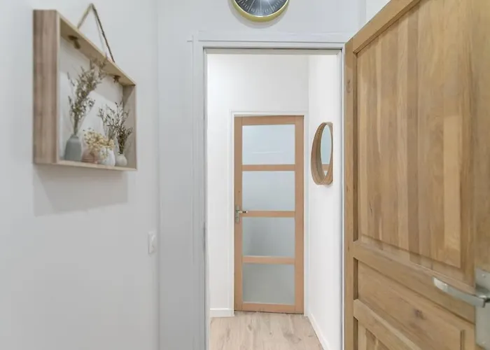 Cosy 20e アパート パリ